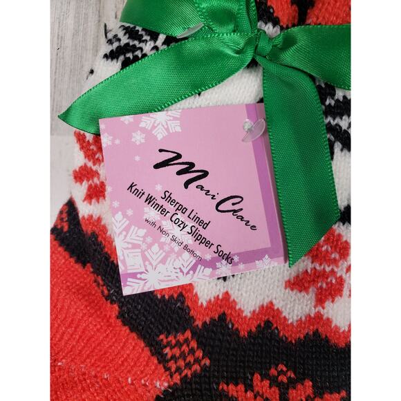 NWT Sherpa Lined Knit Winter Snowflake Holiday Design No-Slip Slipper Socks - Picture 4 of 6